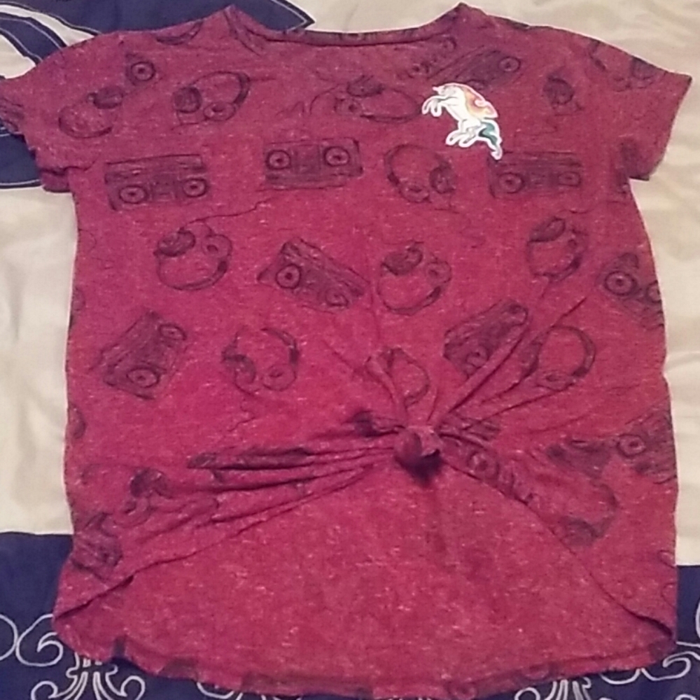 Girl's tee shirt/crop top
